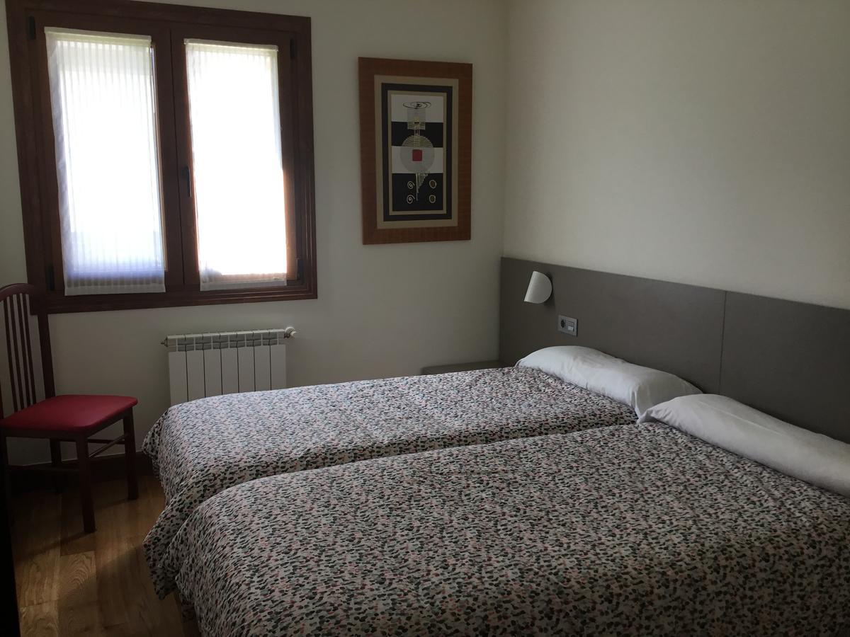 Apartamentos Irati Espinal-Auzperri Exterior foto